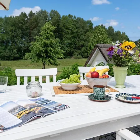 Ferienhaus - Haus Am See Holiday home