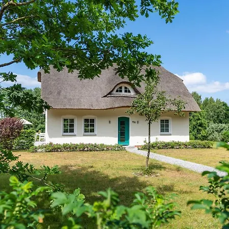 Holiday home Ferienhaus - Haus Am See